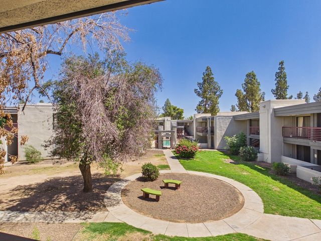 3420 W Danbury Drive Apt C203, Phoenix, AZ 85053