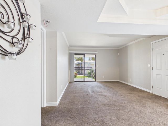 3420 W Danbury Drive Apt C203, Phoenix, AZ 85053
