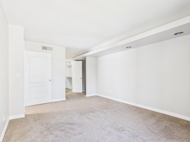 3420 W Danbury Drive Apt C203, Phoenix, AZ 85053