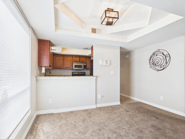 3420 W Danbury Drive Apt C203, Phoenix, AZ 85053