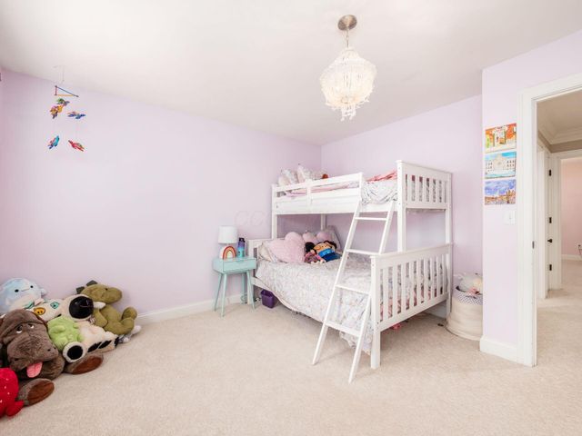 7334 Berkley Square S, New Albany, OH 43054