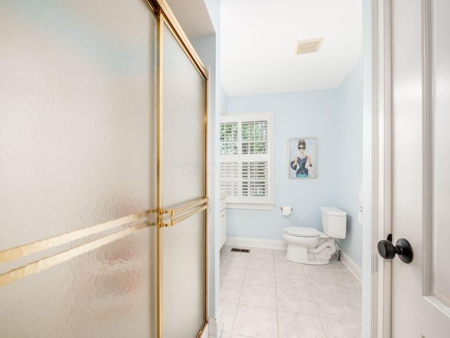 7334 Berkley Square S, New Albany, OH 43054