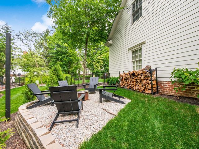 7334 Berkley Square S, New Albany, OH 43054