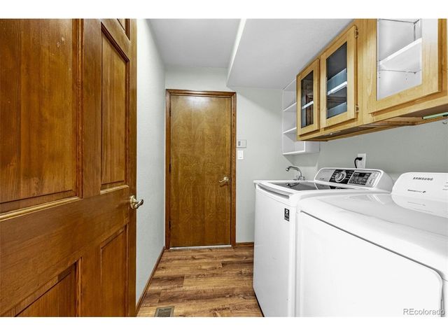 570 Brandywine Dr, Colorado Springs, CO 80906