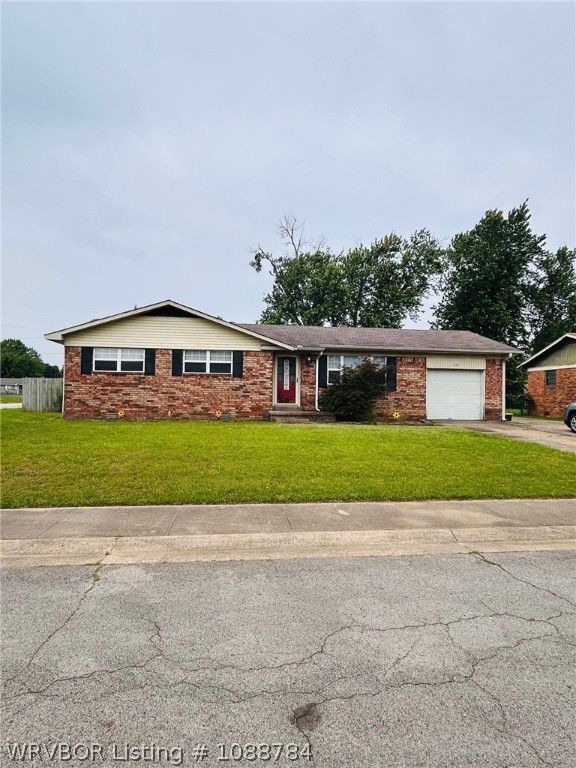 127 Dartmouth Lane, Fort Smith, AR 72908
