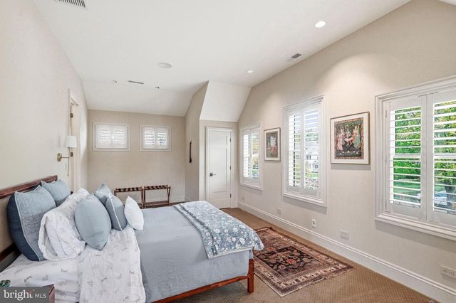 728 MILL ST, Moorestown, NJ 08057