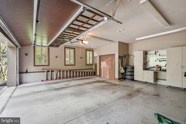 728 MILL ST, Moorestown, NJ 08057