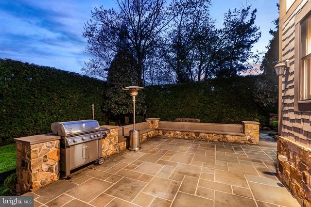 728 MILL ST, Moorestown, NJ 08057