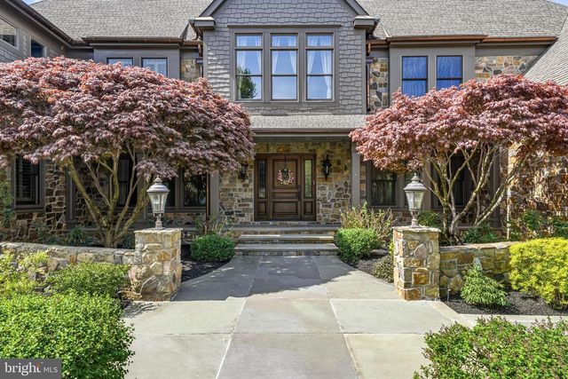 728 MILL ST, Moorestown, NJ 08057