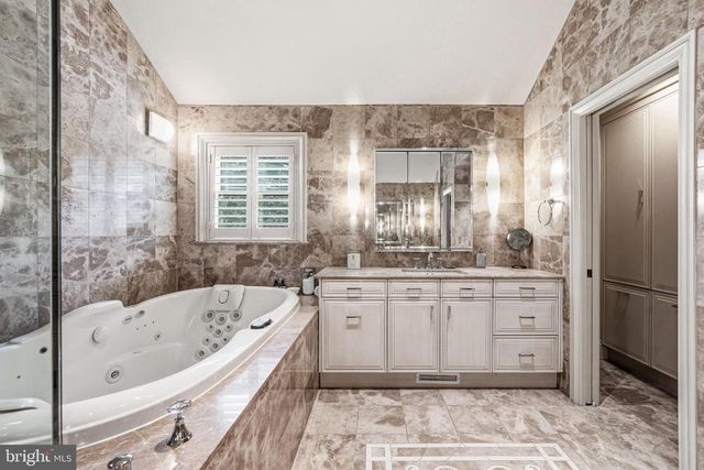 728 MILL ST, Moorestown, NJ 08057