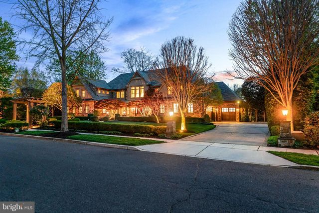 728 MILL ST, Moorestown, NJ 08057