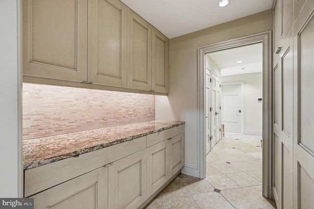 728 MILL ST, Moorestown, NJ 08057