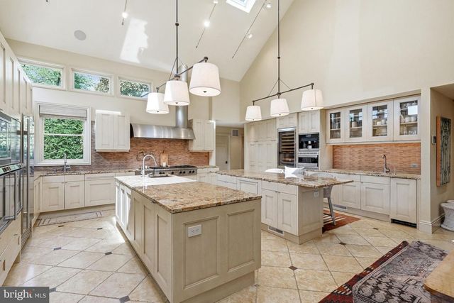 728 MILL ST, Moorestown, NJ 08057