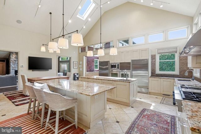 728 MILL ST, Moorestown, NJ 08057