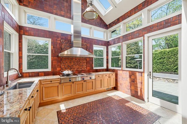 728 MILL ST, Moorestown, NJ 08057