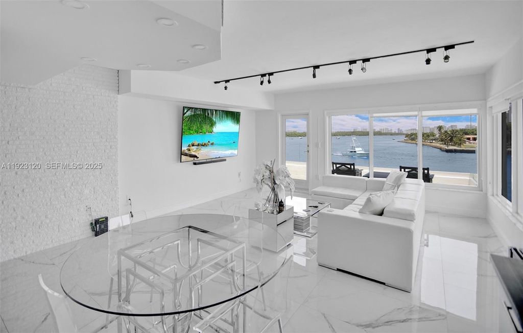 286 Bal Bay Dr 3C, Bal Harbour, FL 33154