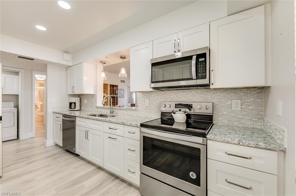 4481 Bay Beach LN 214, FORT MYERS BEACH, FL 33931 — photo 4