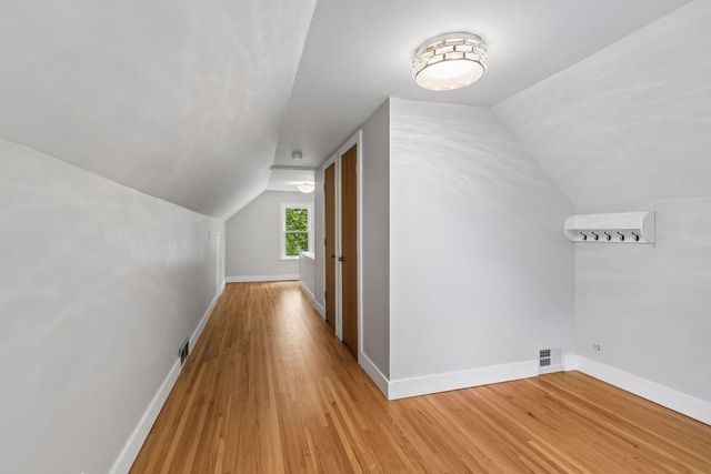 3240 Hampshire Avenue S, Saint Louis Park, MN 55426