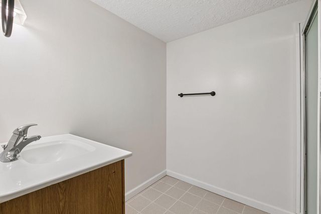 3240 Hampshire Avenue S, Saint Louis Park, MN 55426