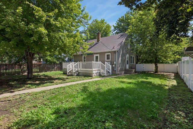 3240 Hampshire Avenue S, Saint Louis Park, MN 55426
