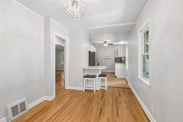 3240 Hampshire Avenue S, Saint Louis Park, MN 55426