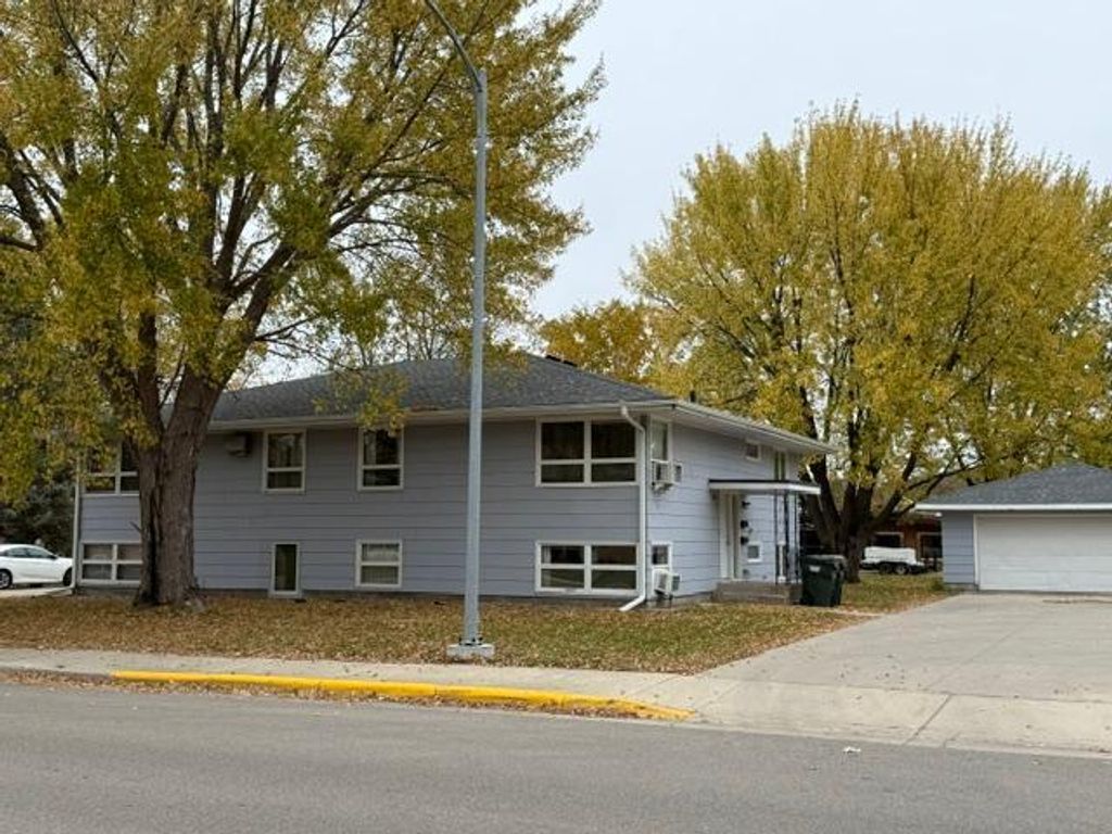 1229-1231 Jefferson Street, Alexandria, MN 56308 — exterior