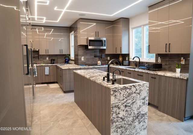 1232 Steeplechase Court, Toms River, NJ 08755