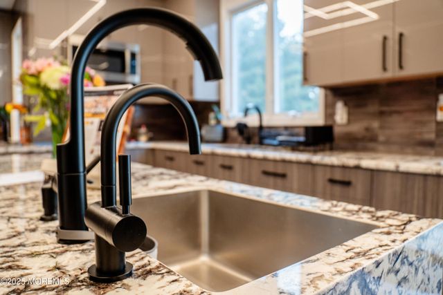 1232 Steeplechase Court, Toms River, NJ 08755