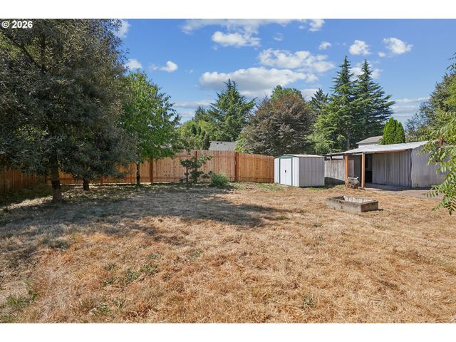 7922 N IVANHOE St, Portland, OR 97203
