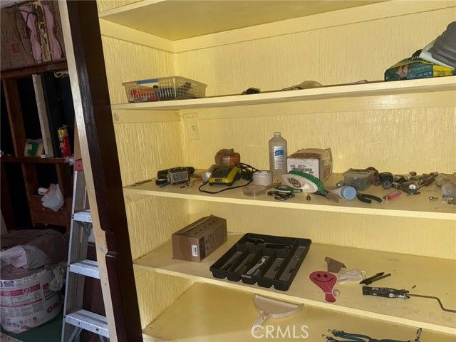 744 Woodland, Crestline, CA 92325