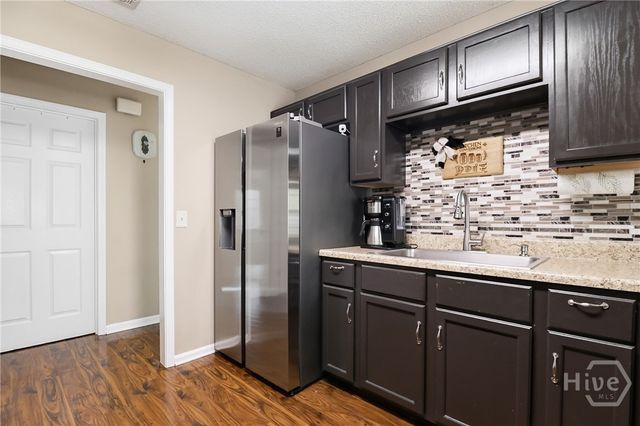 538 Cobblestone Circle, Bloomingdale, GA 31302