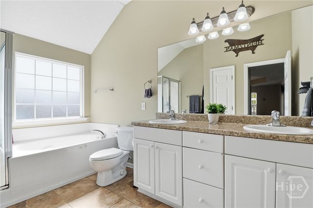 538 Cobblestone Circle, Bloomingdale, GA 31302