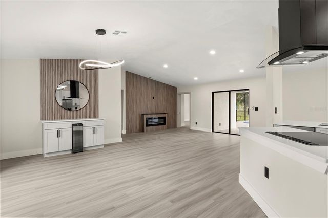3007 FAYSON CIRCLE, Deltona, FL 32738