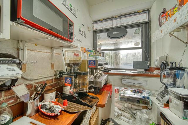 Natural Chicken Grill Business Sale of Franchise or Assets, Miami, FL 33183