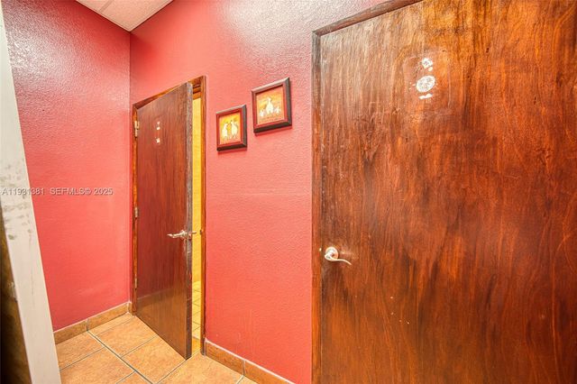 Natural Chicken Grill Business Sale of Franchise or Assets, Miami, FL 33183