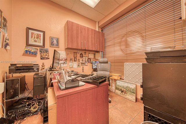 Natural Chicken Grill Business Sale of Franchise or Assets, Miami, FL 33183