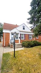 5736 South Boulevard, Maple Heights, OH 44137