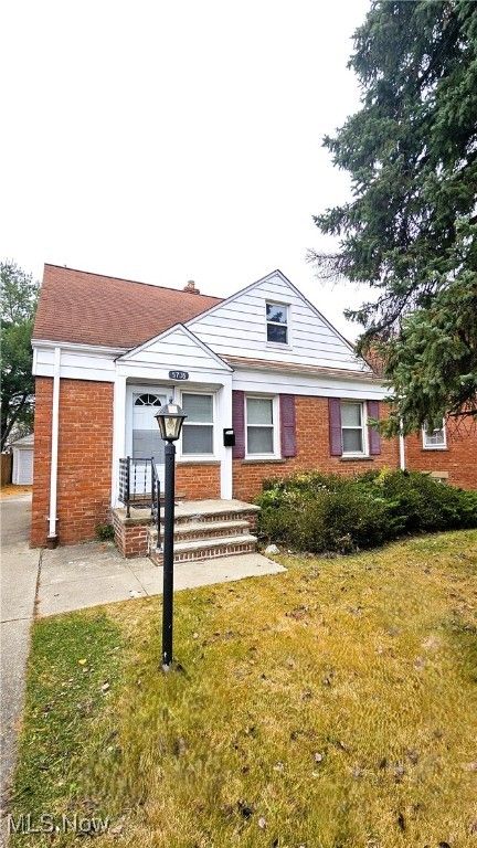 5736 South Boulevard, Maple Heights, OH 44137