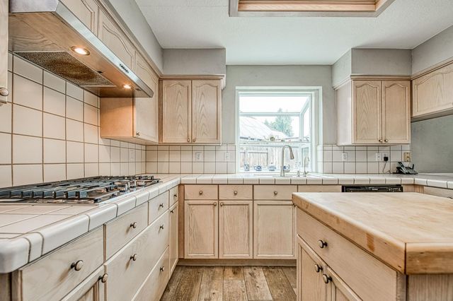 2343 E Chennault Avenue, Fresno, CA 93720