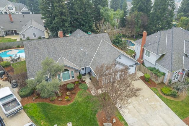 2343 E Chennault Avenue, Fresno, CA 93720