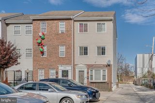 2118 YOUNG STREET, Washington, DC 20020