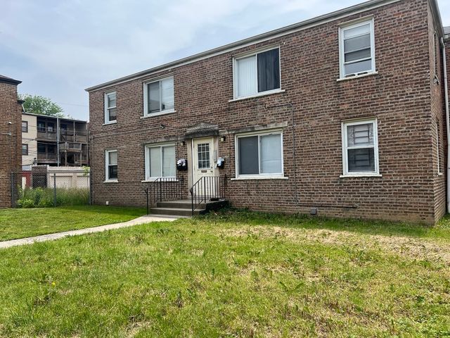 8143 S Colfax Avenue, Chicago, IL 60617