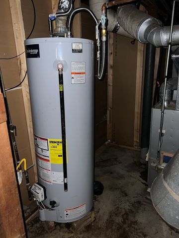 8143 S Colfax Avenue, Chicago, IL 60617