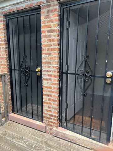 8143 S Colfax Avenue, Chicago, IL 60617