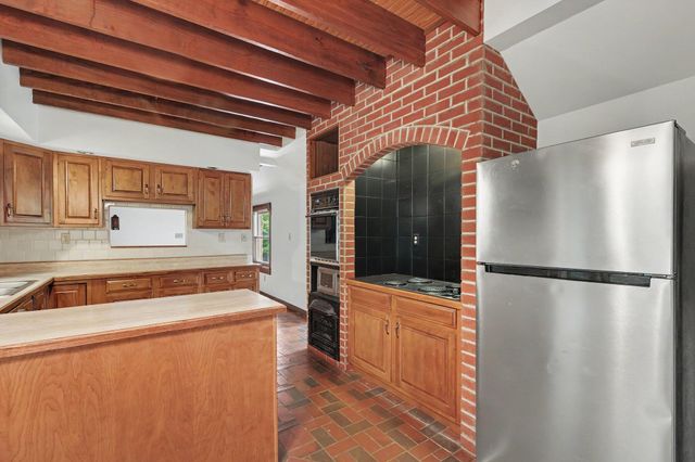 1027 Beaver Road, Walton, KY 41094