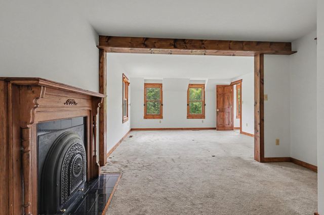 1027 Beaver Road, Walton, KY 41094