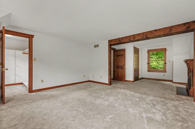 1027 Beaver Road, Walton, KY 41094