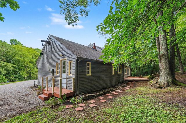 1027 Beaver Road, Walton, KY 41094