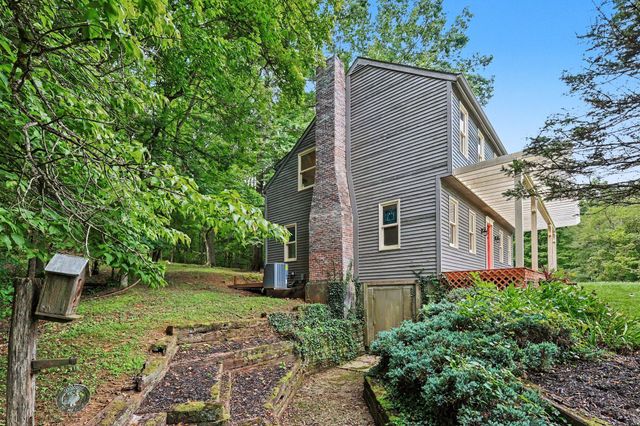 1027 Beaver Road, Walton, KY 41094