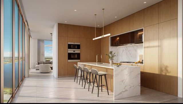 550 S Australian Avenue 305, West Palm Beach, FL 33401